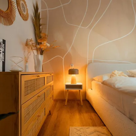 Noor - Boho Haven Designer Luxe - Apartment